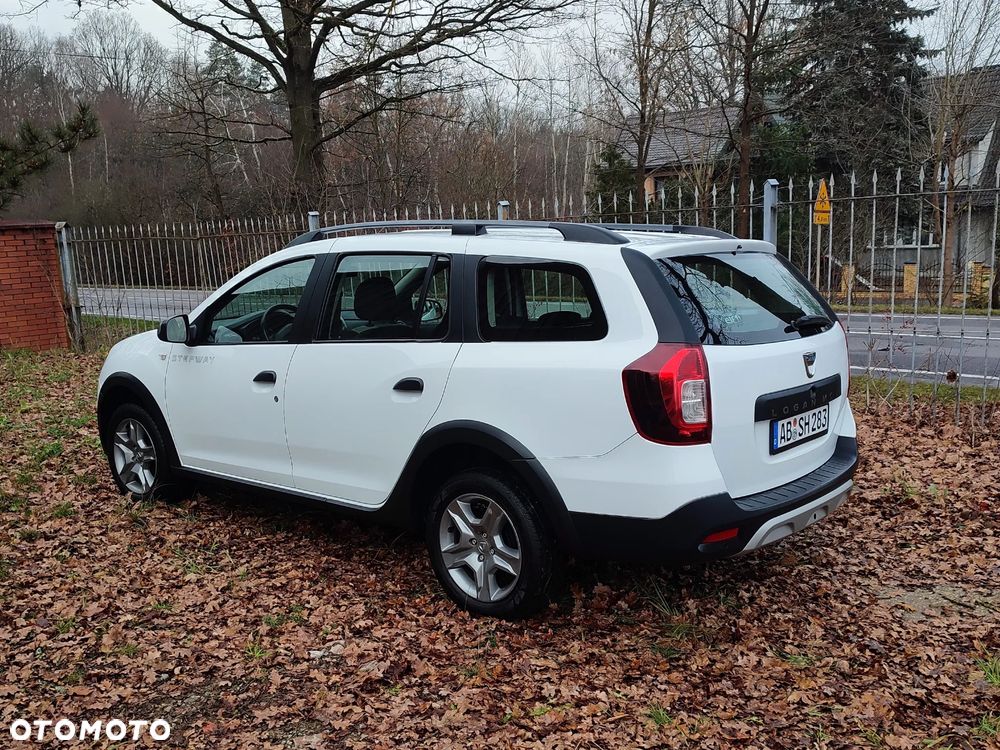 Dacia Logan TCe 90 S&S Stepway Celebration - 12