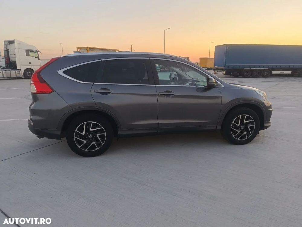 Honda CR-V - 1