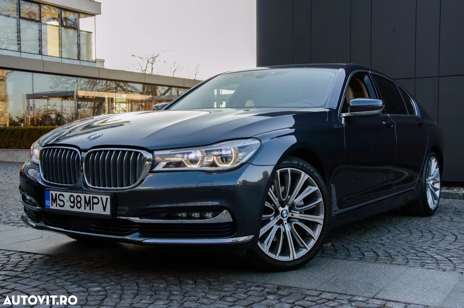 BMW Seria 7 740d xDrive - 15