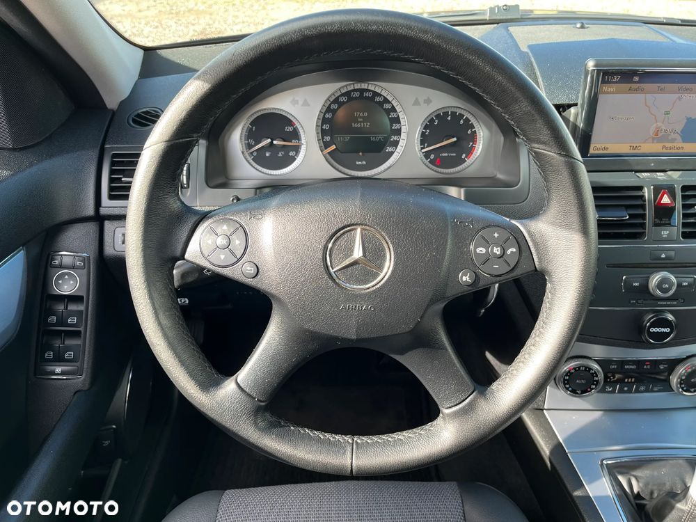 Mercedes-Benz Klasa C 200 Kompressor Avantgarde - 22