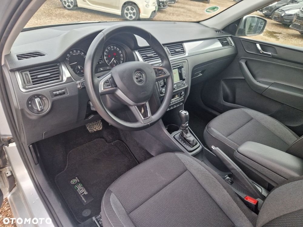Skoda RAPID 1.6 TDI DSG Ambition - 6