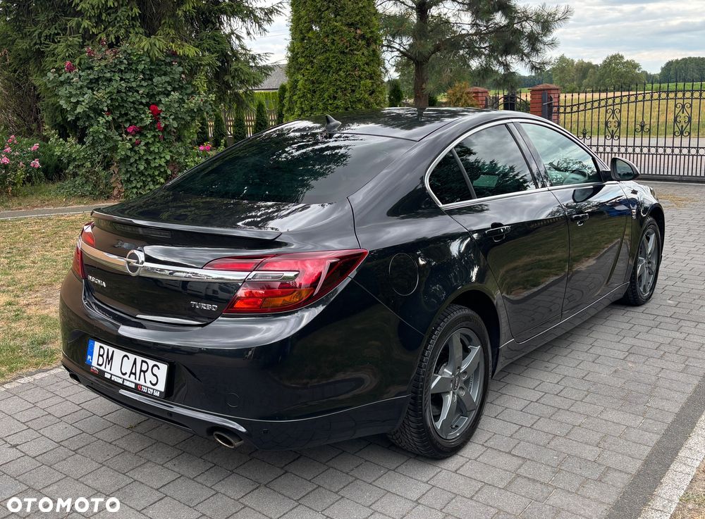 Opel Insignia 2.0 T Cosmo S&S - 6