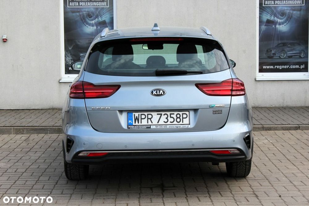 Kia Ceed 1.6 CRDi mHEV M - 6