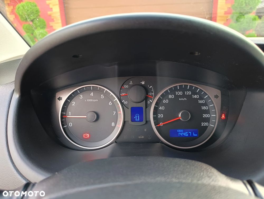 Hyundai i20 1.2 Trend - 27