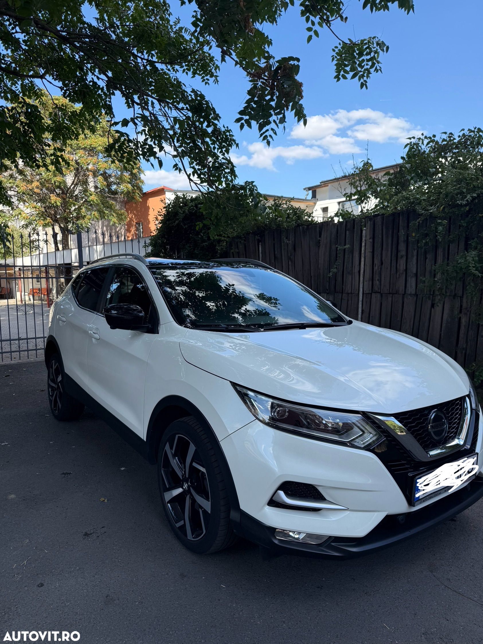 Nissan Qashqai 1.3 157CP 2WD Tekna DCT - 1