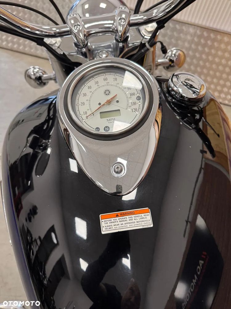 Yamaha XVS - 24