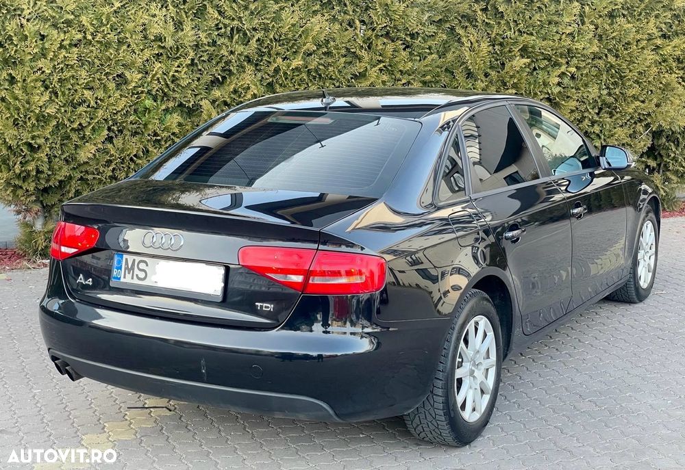 Audi A4 Avant 2.0 TDI Multitronic - 5
