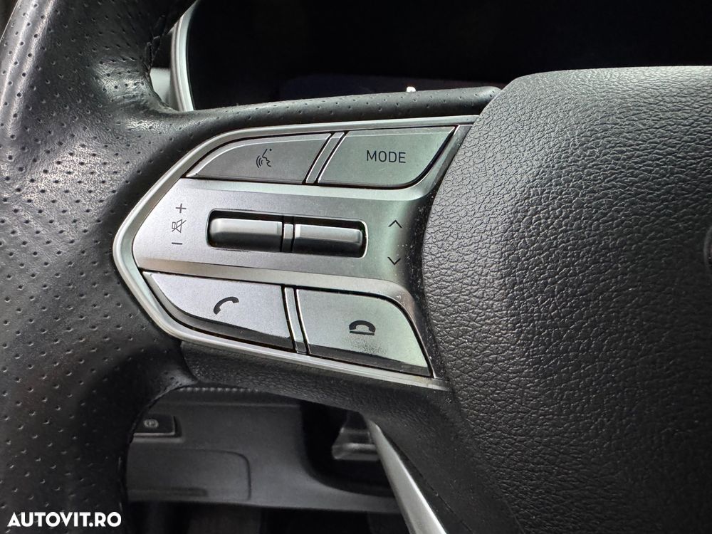 Hyundai Santa Fe 1.6 Plugin-Hybrid 4WD Signature - 25