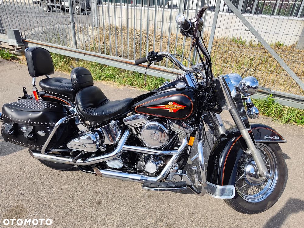 Harley-Davidson Softail Heritage Classic - 32