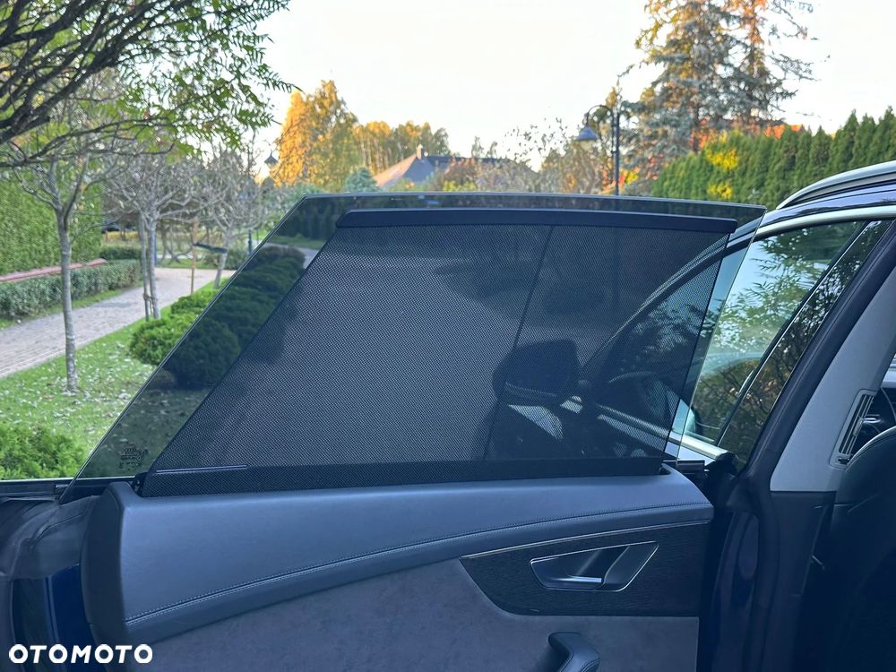 Audi Q8 - 15