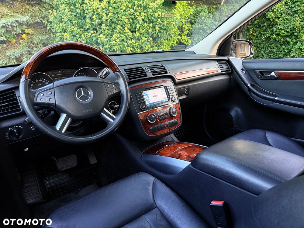 Mercedes-Benz Klasa R 350 CDI L 4Matic 7G-TRONIC DPF Grand Edition - 22