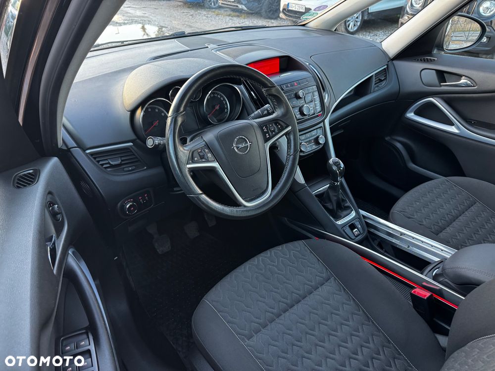 Opel Zafira ver-1-4-t-elite - 36