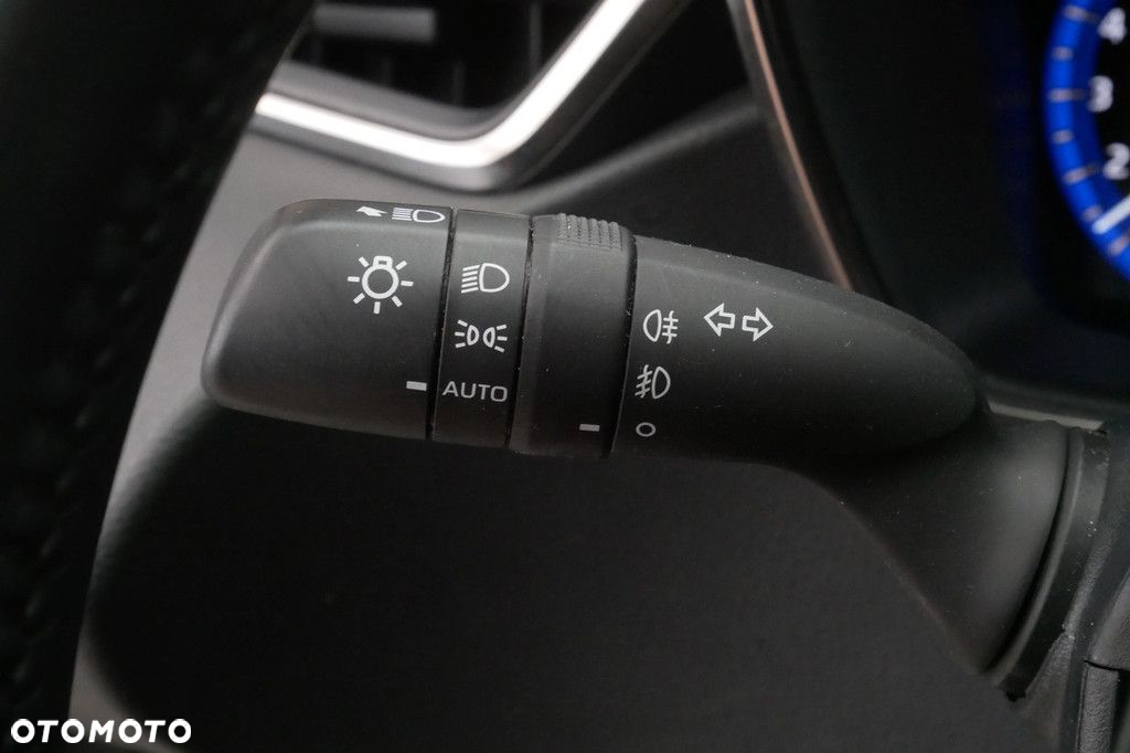 Toyota Corolla - 25