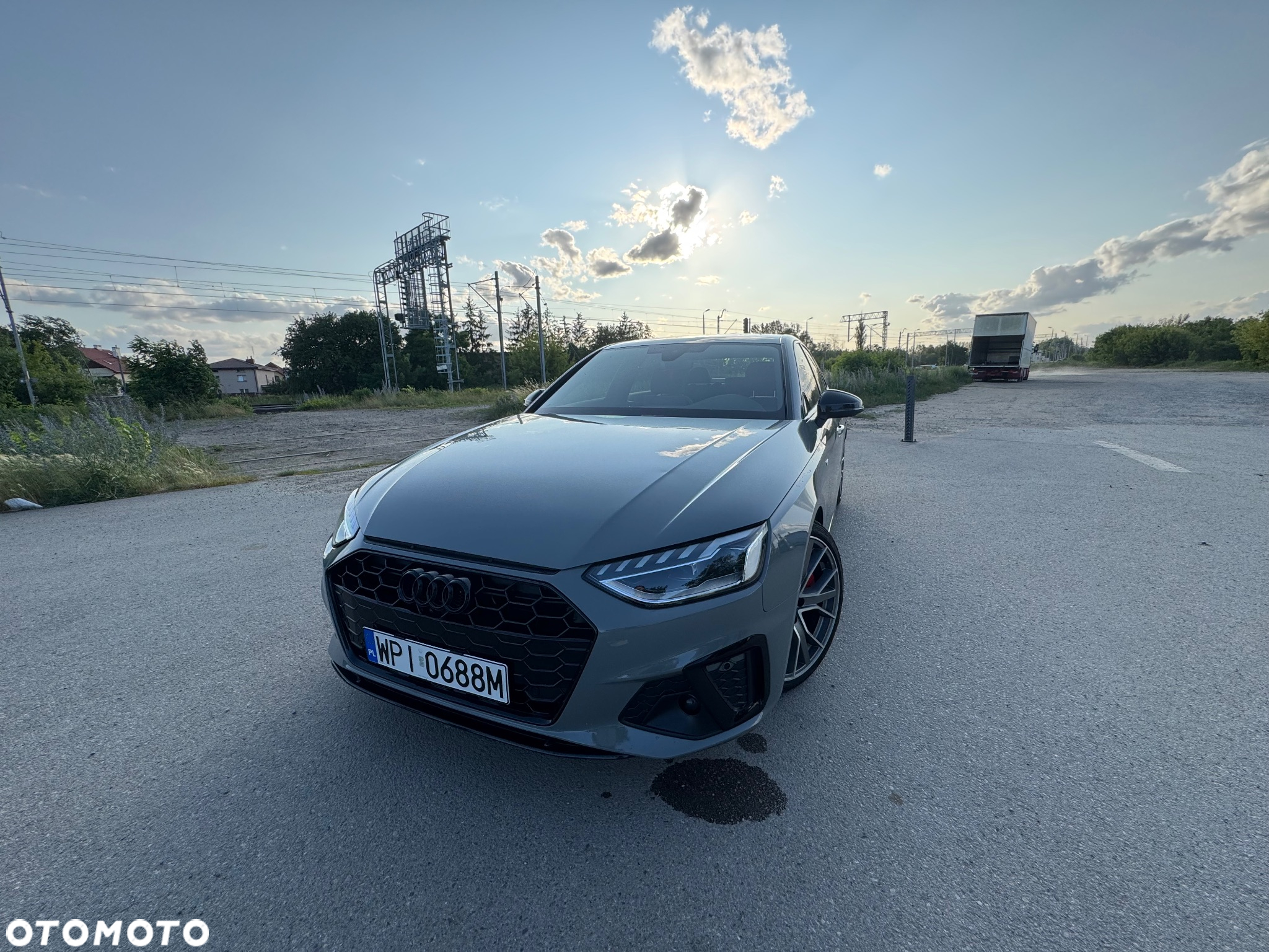 Audi A4 Avant 45 TFSI quattro S tronic S line - 2