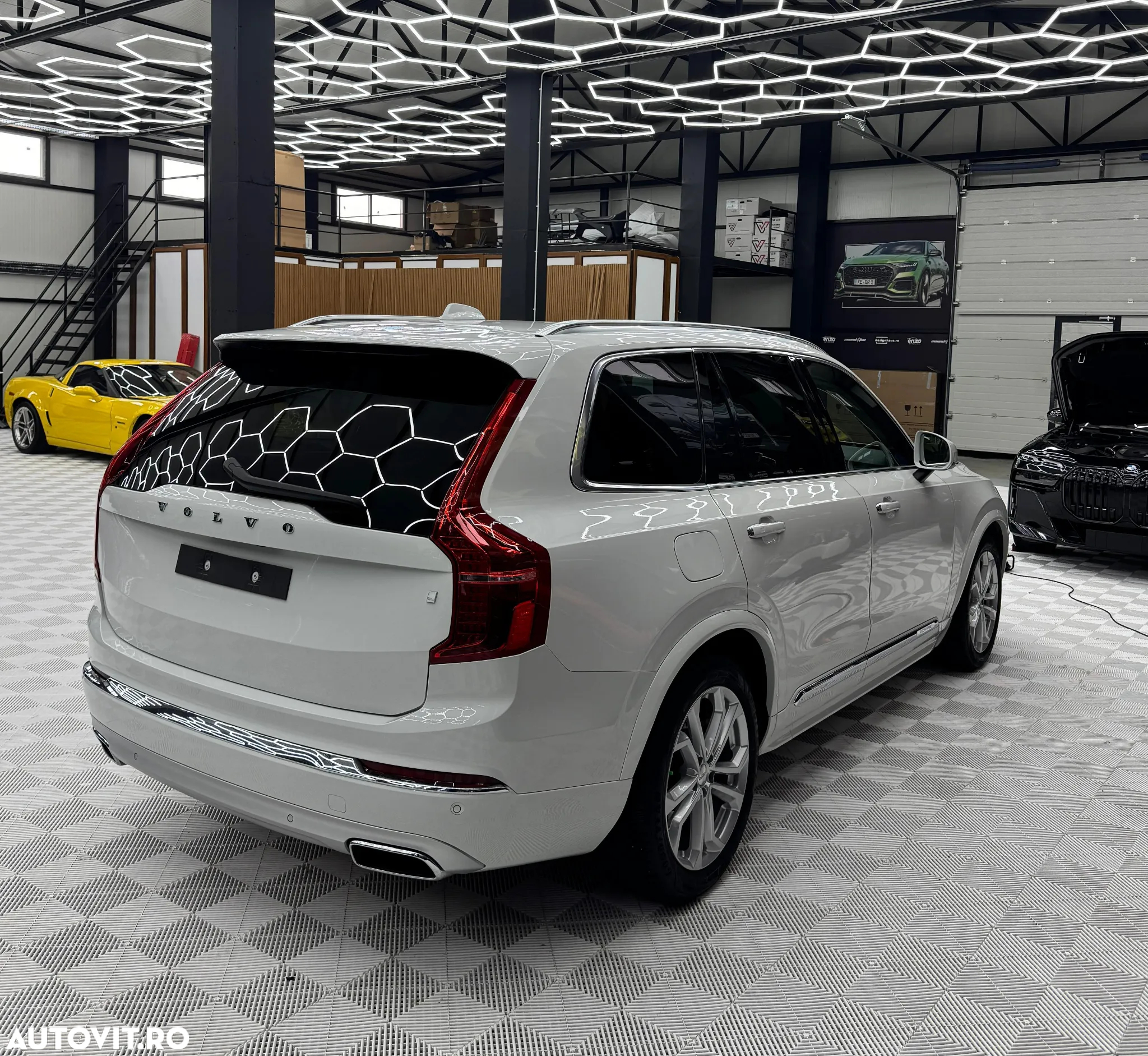 Volvo XC 90 Recharge T8 eAWD Inscription - 32