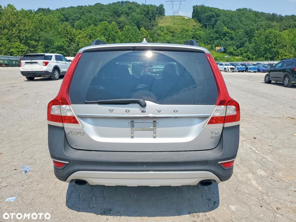 Volvo XC 70 - 7