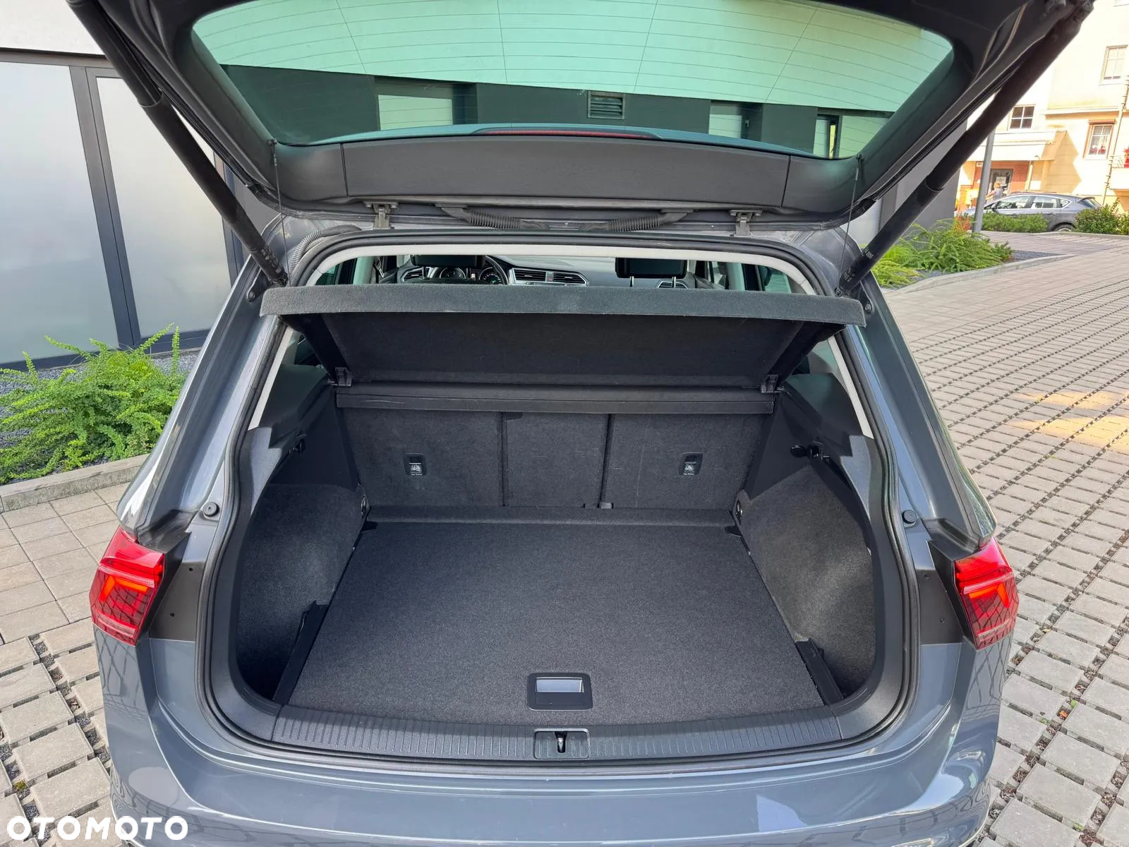 Volkswagen Tiguan 2.0 TDI SCR Life DSG - 10
