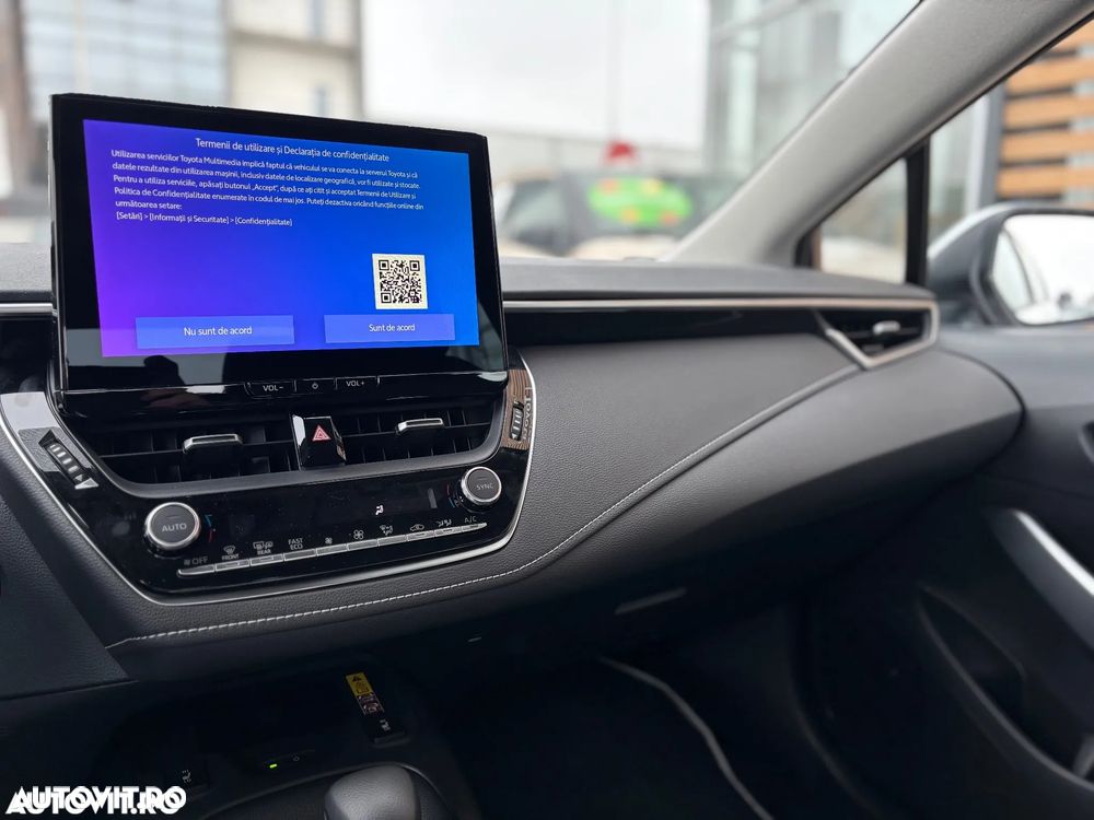 Toyota Corolla 1.8 Hybrid Business Edition - 15