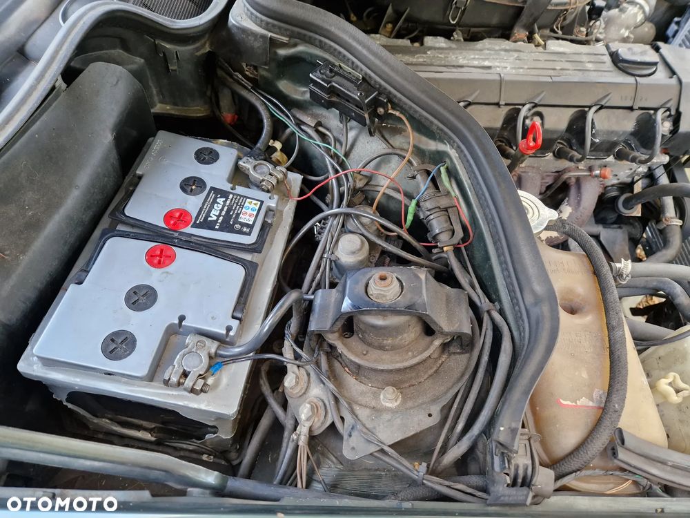 Mercedes-Benz W124 (1984-1993) - 13