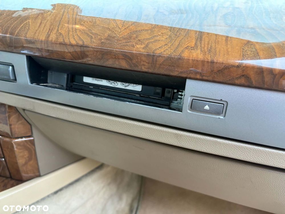 BMW Seria 7 730d - 26
