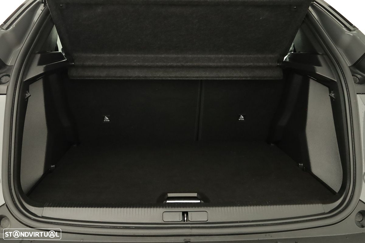 Peugeot 2008 1.2 PureTech Allure - 23
