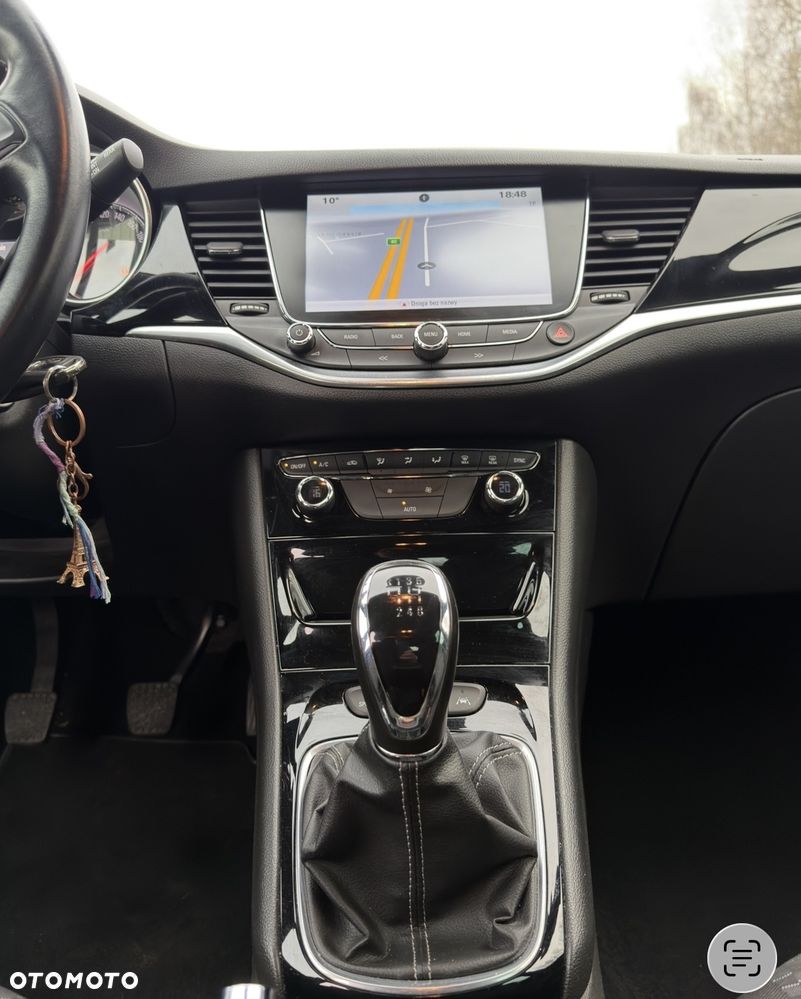 Opel Astra 1.6 CDTI Dynamic S&S - 11