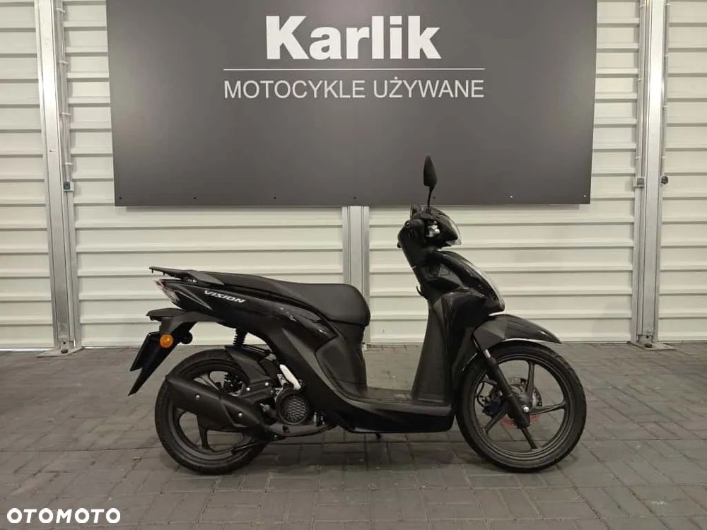 Honda Vision - 2