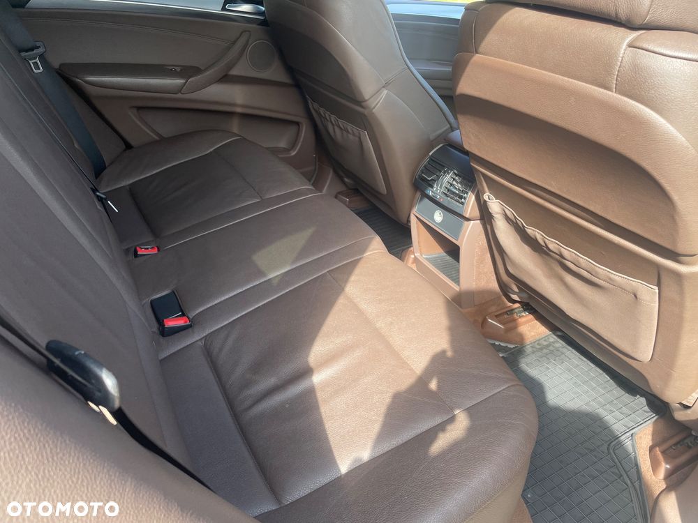 BMW X5 xDrive30d - 27