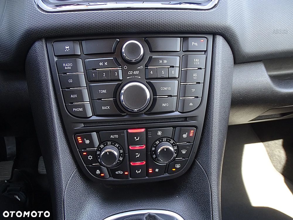 Opel Meriva 1.4 T Cosmo - 27