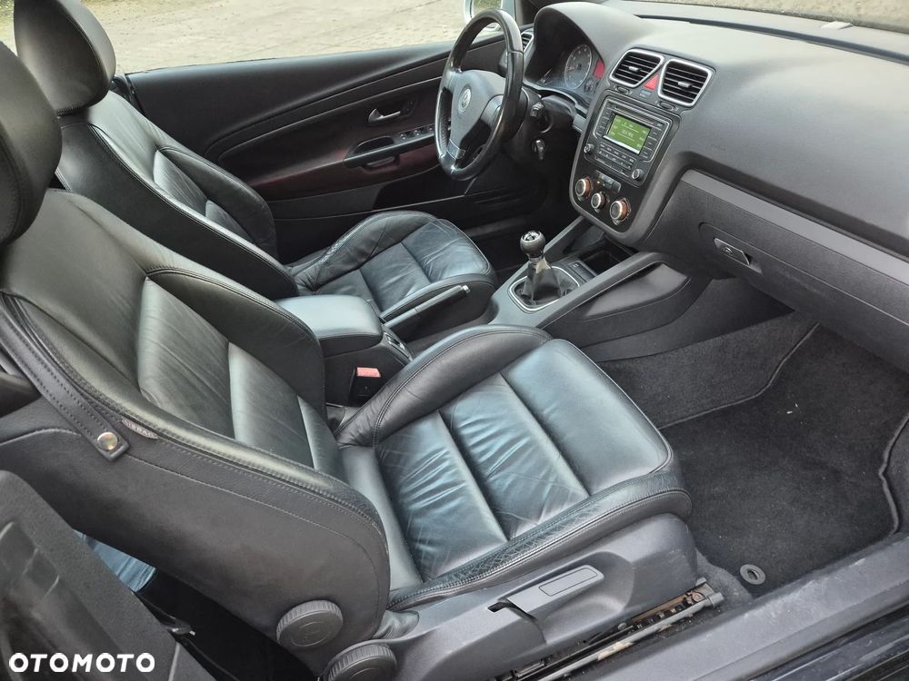 Volkswagen Eos - 13