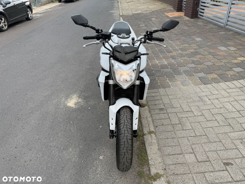 Yamaha FZ - 2