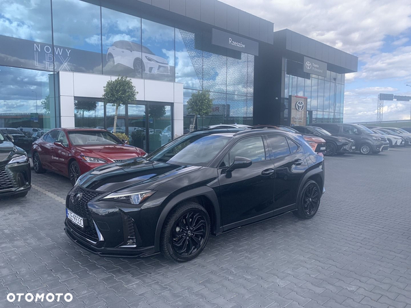 Lexus UX