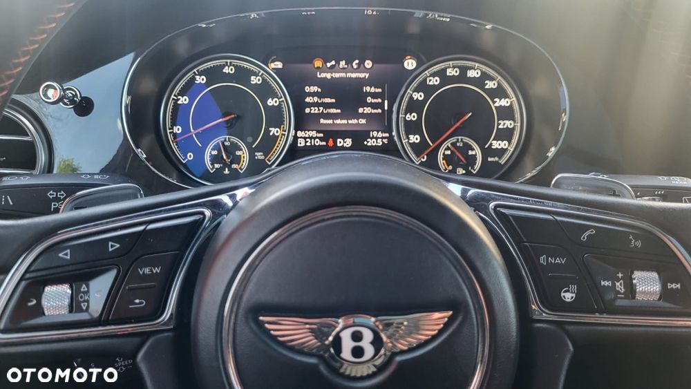 Bentley Bentayga V8 - 6