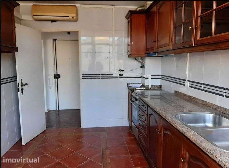 Apartamento T2 Agualva-Cacém - Grande imagem: 2/7