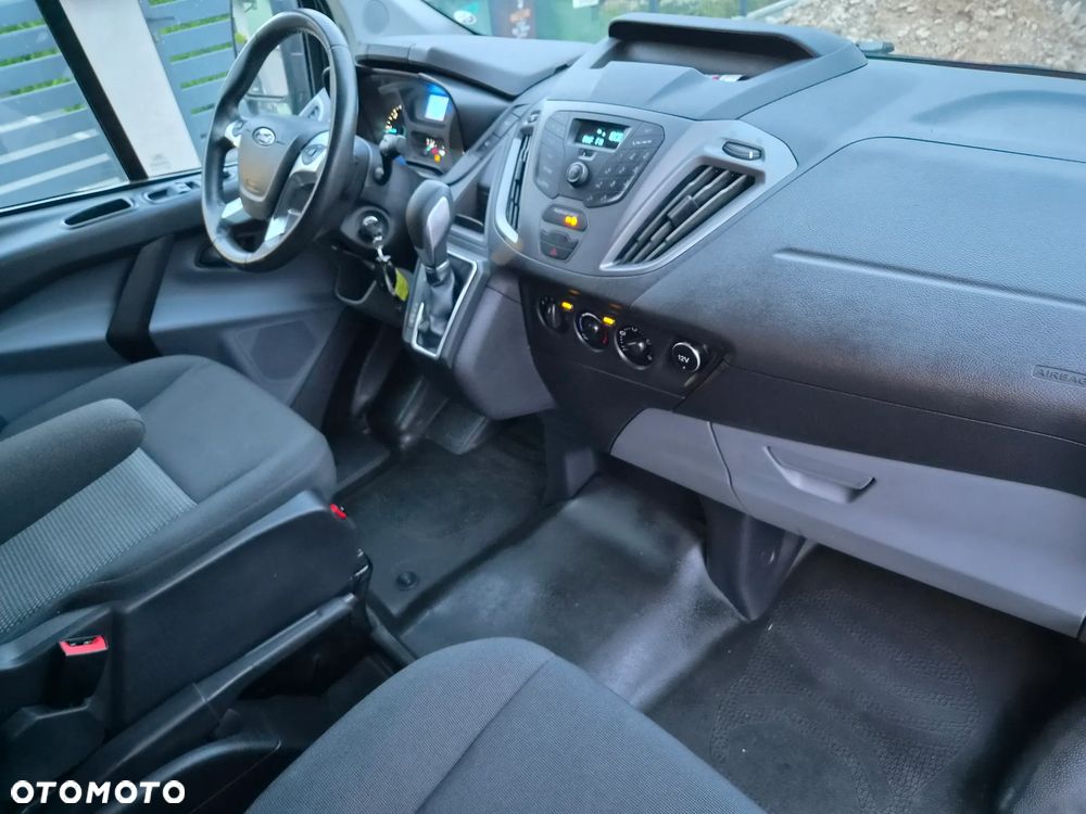 Ford Transit Custom - 10
