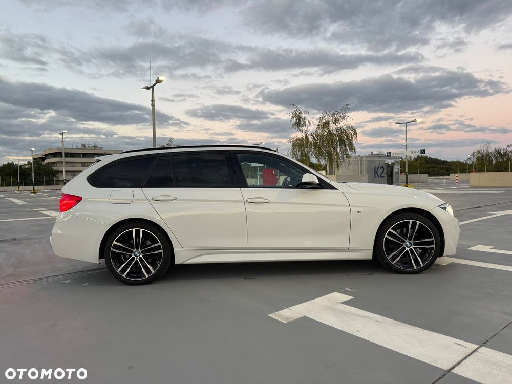 BMW Seria 3 320d M Sport - 4