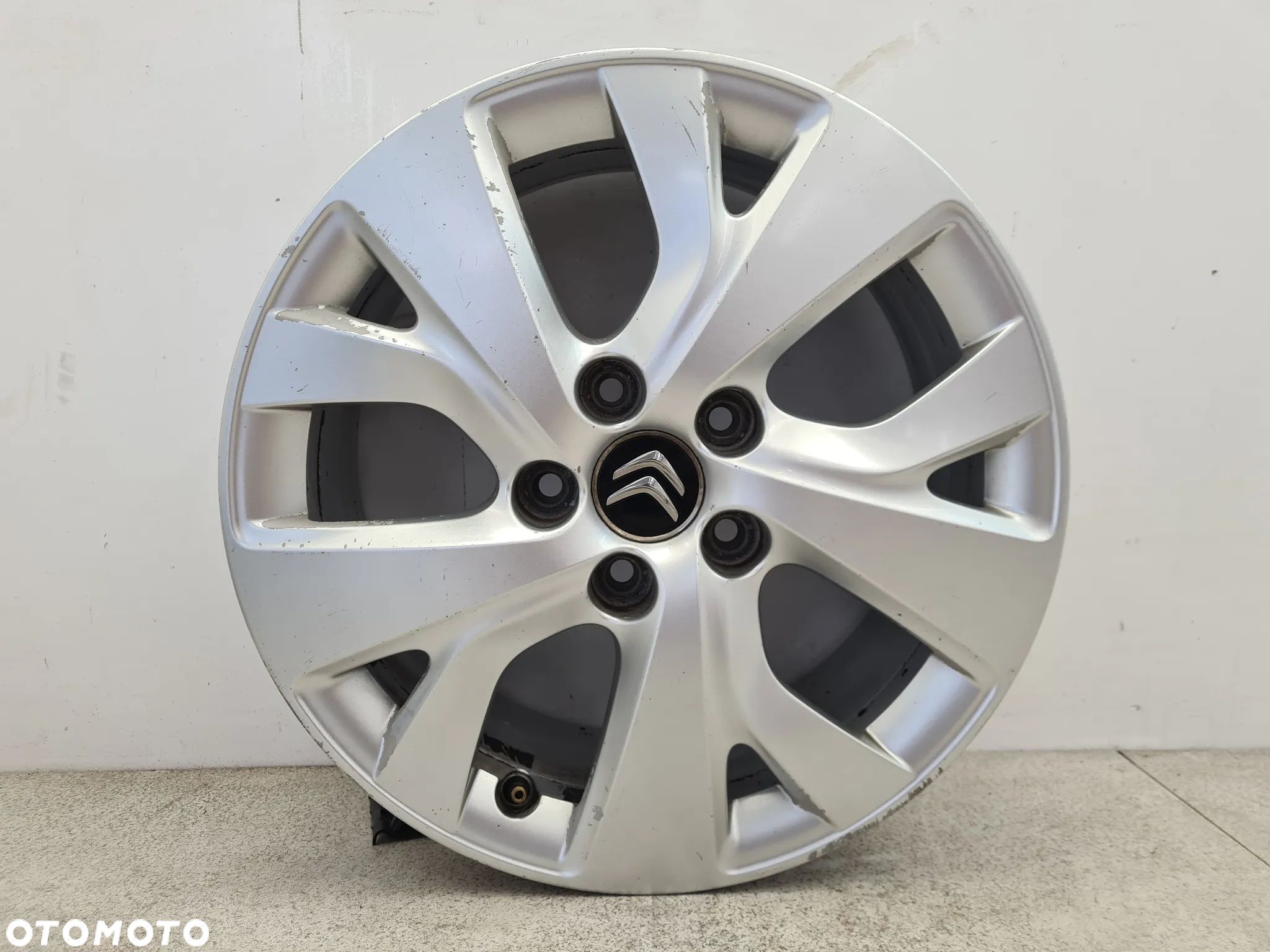 citroen c4 picasso ii felga aluminiowa 16 9677089777 - 1