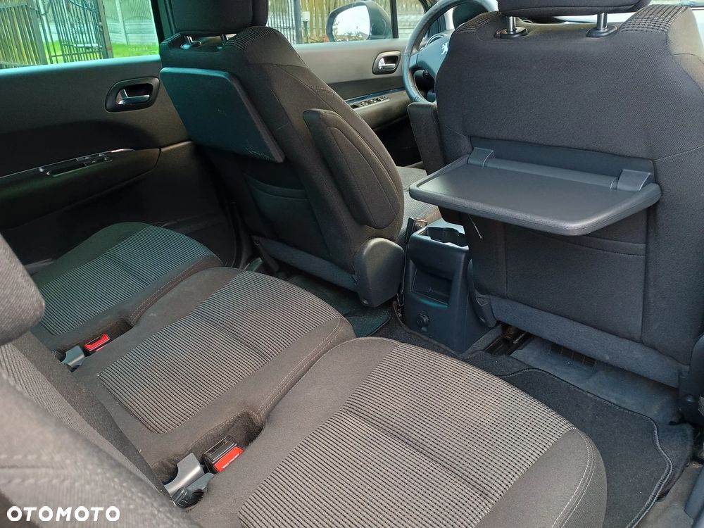 Peugeot 5008 1.6 Premium - 10