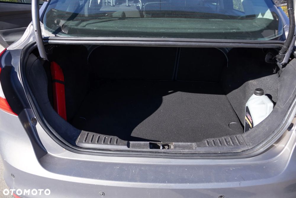 Ford Focus 1.6 Gold X (Trend) - 10