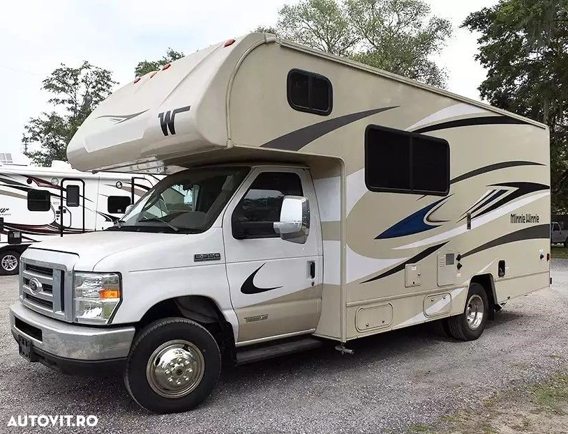 Ford E350 - 1