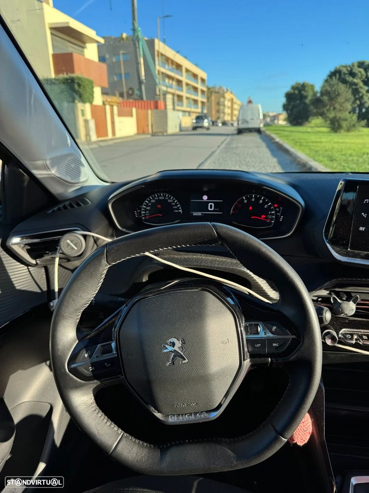 Peugeot 208 1.2 PureTech Active - 7