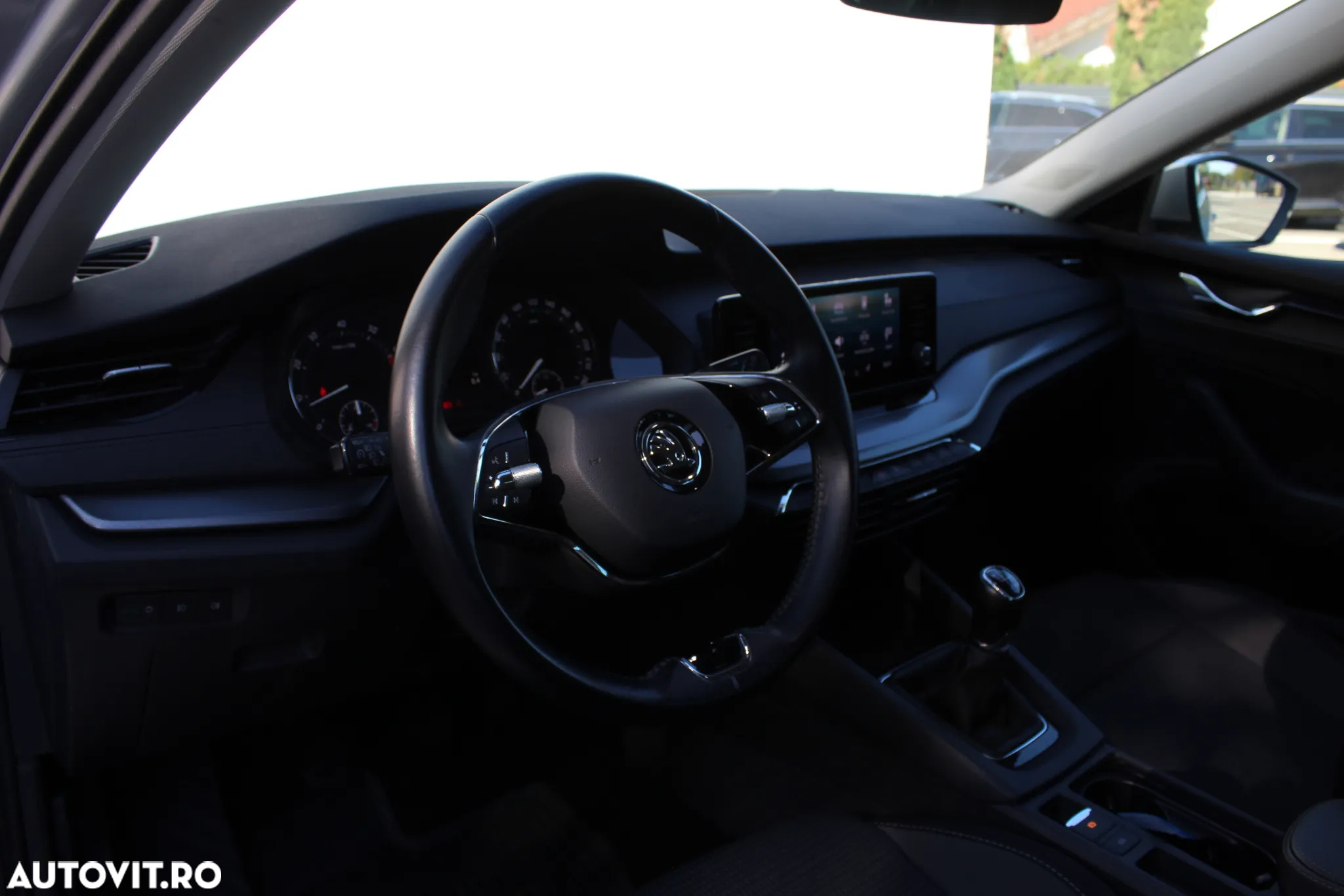 Skoda Octavia 1.5 TSI Ambition - 10