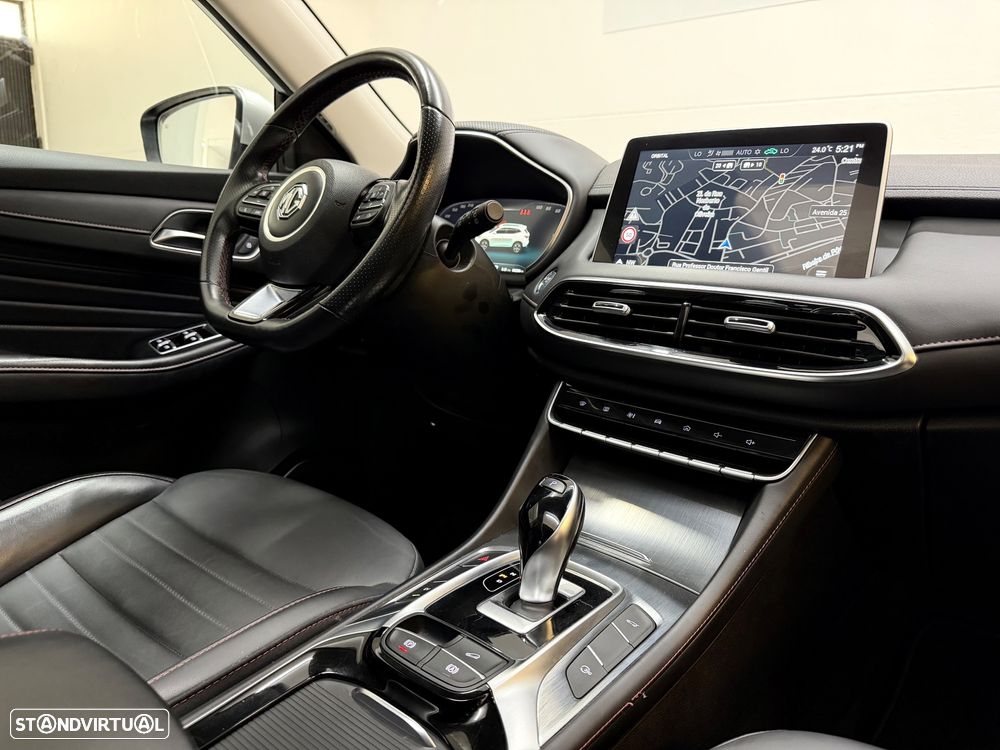 MG EHS 1.5 T-GDI Plug-in Hybrid Luxury - 35