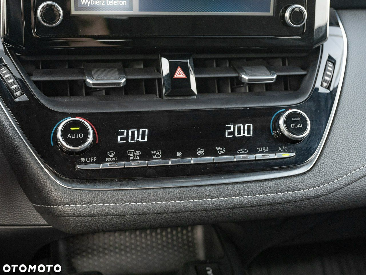 Toyota Corolla - 19