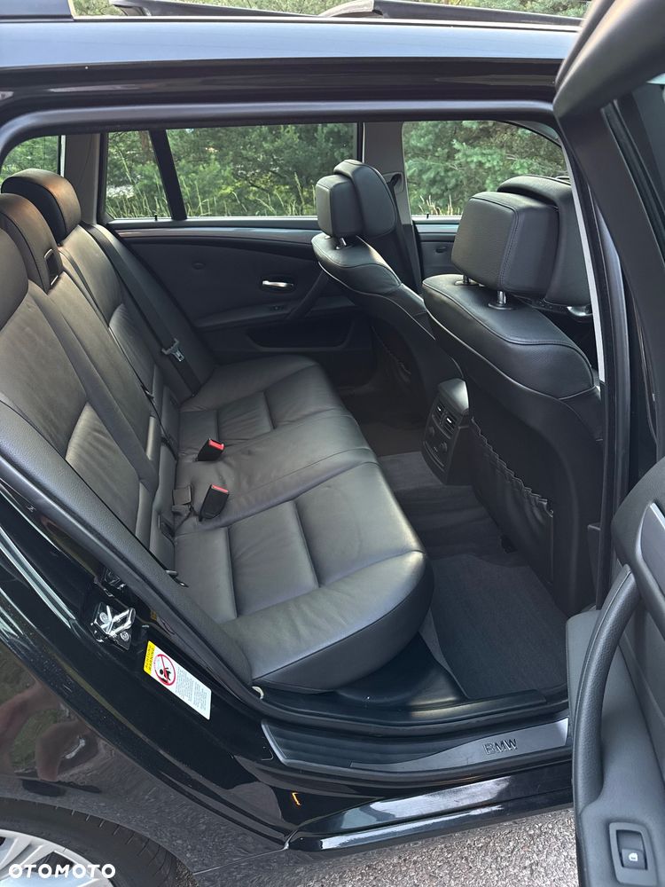 BMW Seria 5 520d - 19