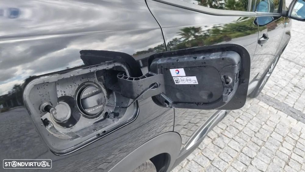 Peugeot 3008 1.6 Hybrid Allure e-EAT8 - 20