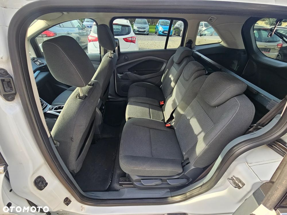 Ford Grand C-MAX 1.6 TDCi Start-Stop-System Champions Edition - 24