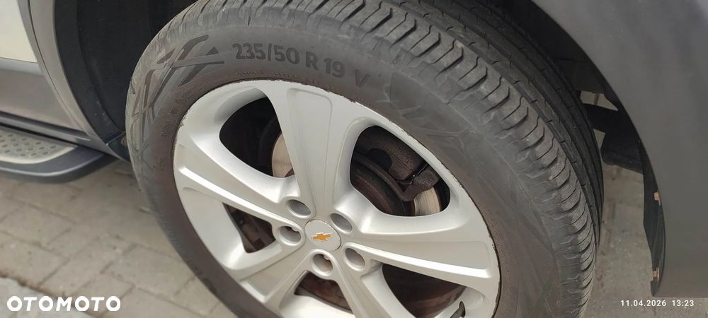 Chevrolet Captiva - 26