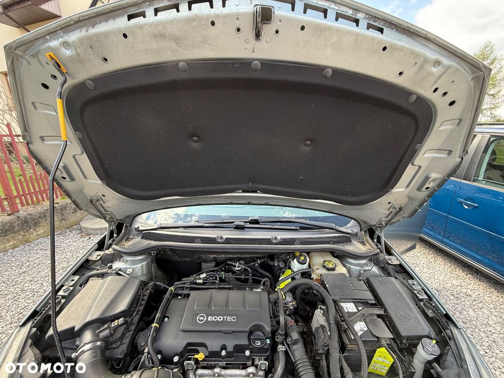 Opel Astra 1.4 Turbo Active - 20