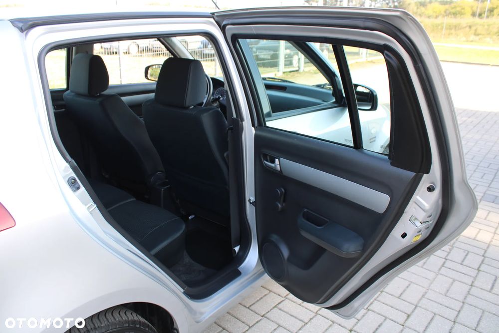 Suzuki Swift - 29